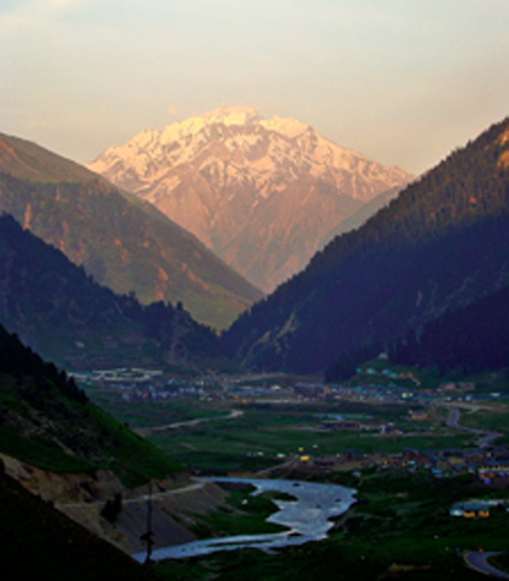 Kashmir-Trek to the Great Lakes